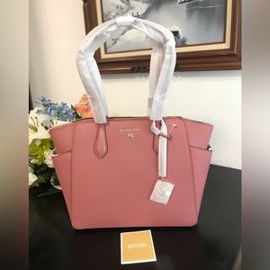 Michael Kors Marilyn Medium Top-Zip Leather Tote